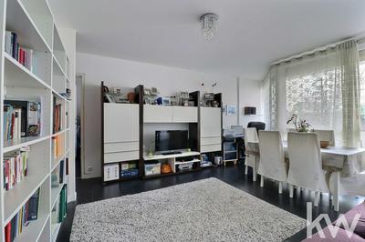 Appartement - 99 m² - 5 pièces