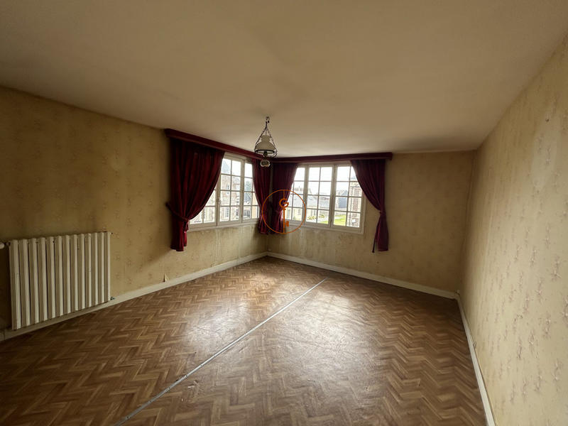 Maison ancienne - 174 m² - 6 pièces