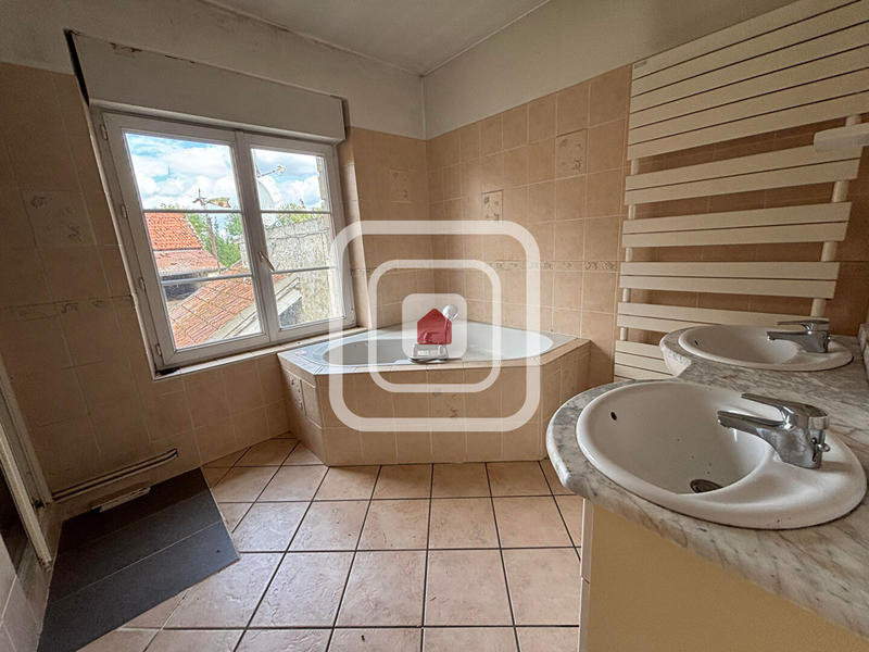 Maison - 112 m² - 6 pièces