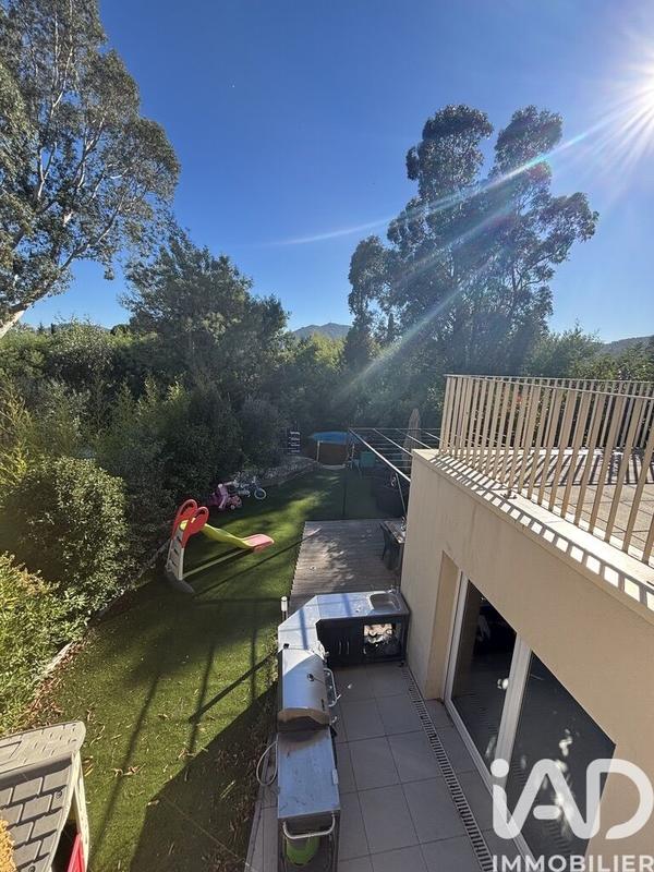 Maison - 87 m² - 4 pièces