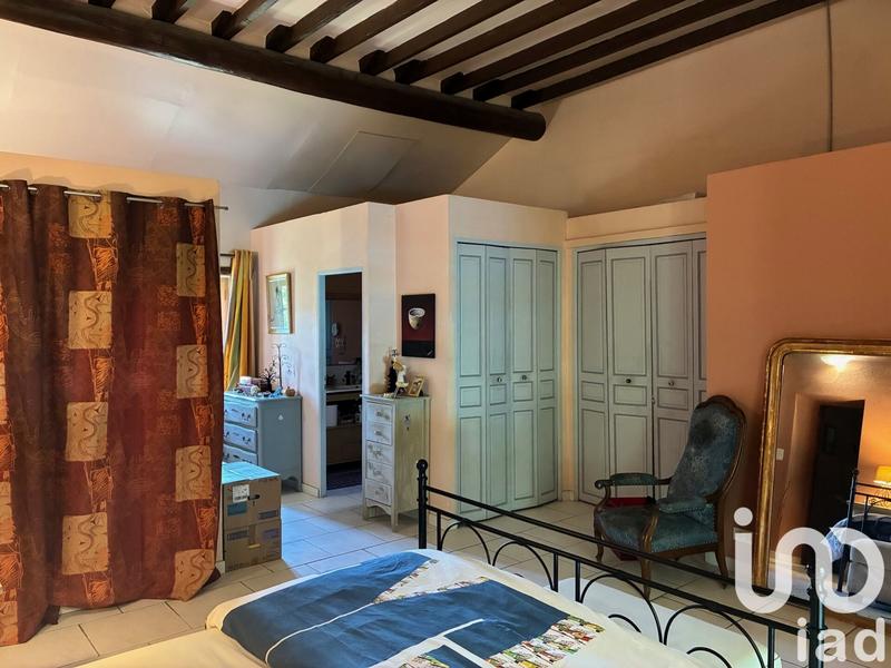 Maison - 197 m² - 8 pièces