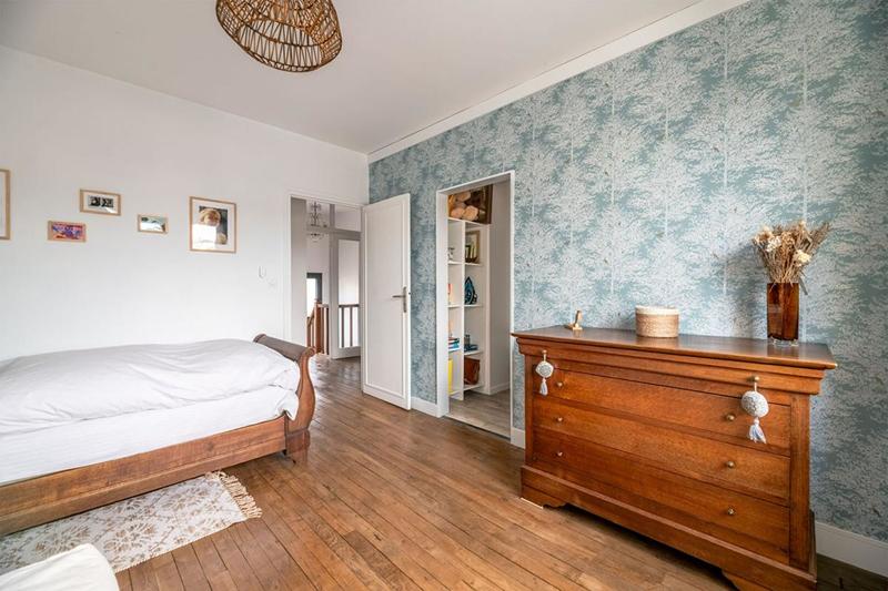 Maison - 163 m² - 6 pièces