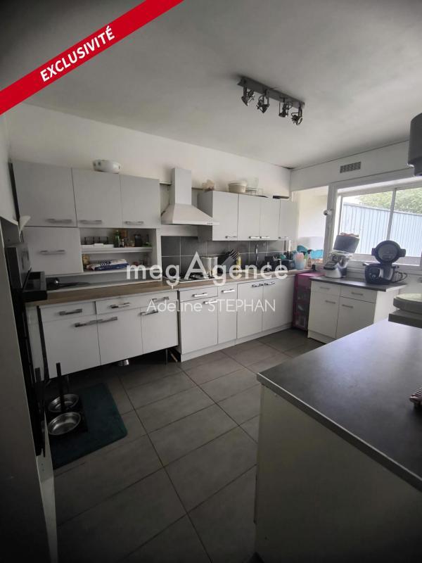 Appartement - 101 m² - 5 pièces