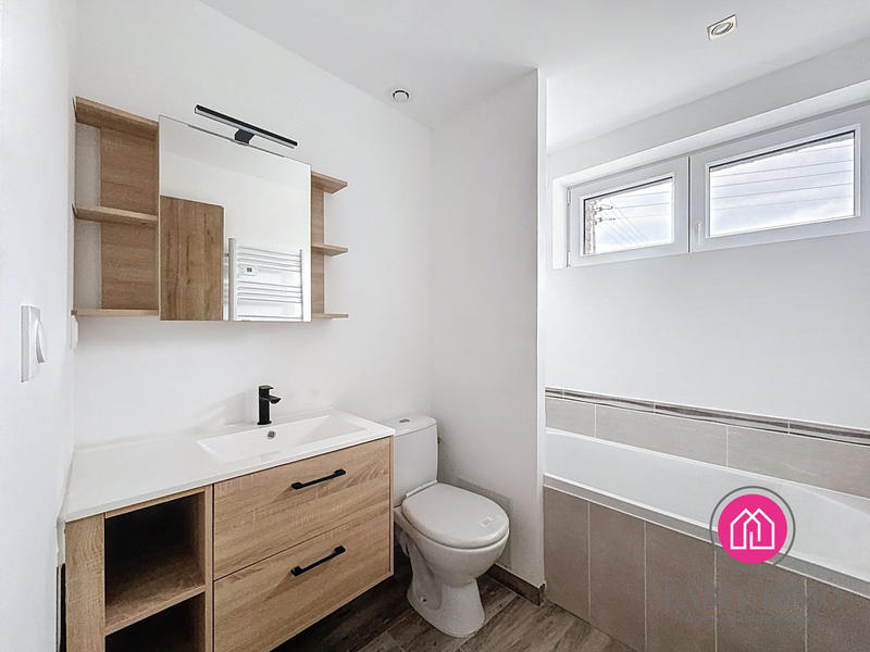 Maison - 128 m² - 6 pièces