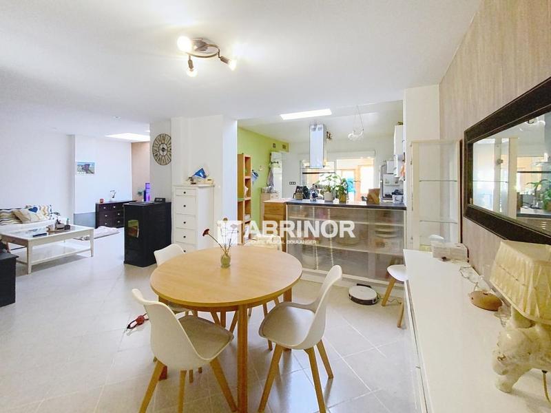 Maison - 146 m² - 6 pièces