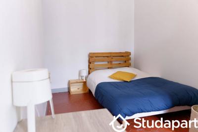 Chambre - 16 m² - 1 pièce