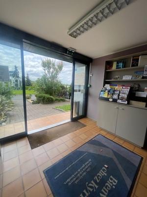 Fonds de commerce - 730 m²