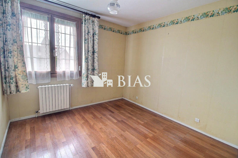 Maison - 156 m² - 8 pièces