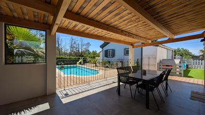 Villa - 200 m² - 7 pièces