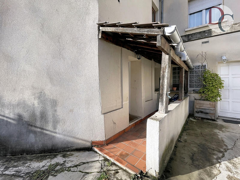 Maison - 90 m² - 5 pièces