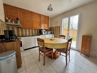 Maison - 90 m² - 5 pièces