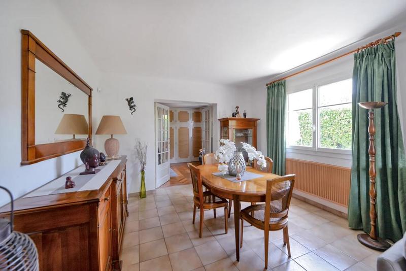 Maison - 172 m² - 8 pièces