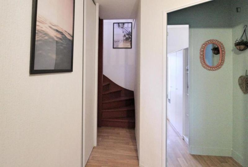 Chambre - 10 m² - 4 pièces