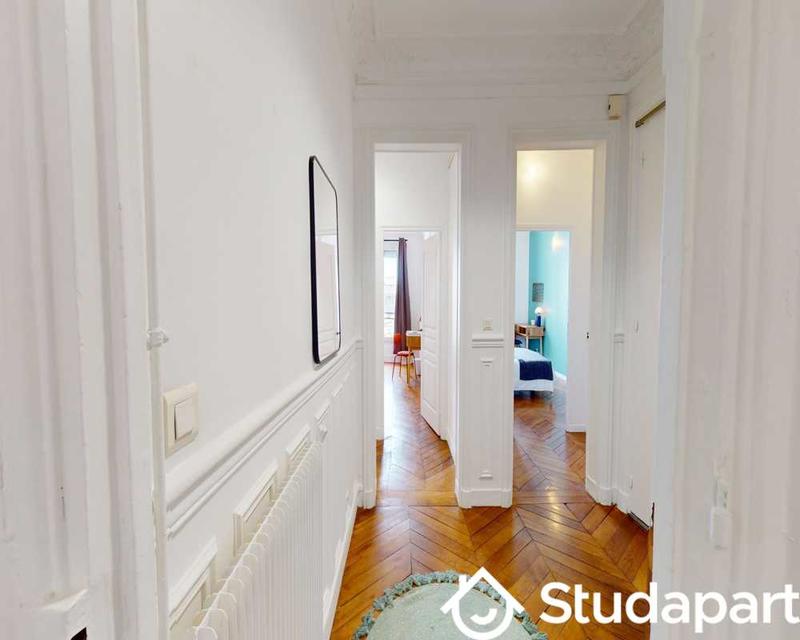 Chambre - 190 m² - 1 pièce