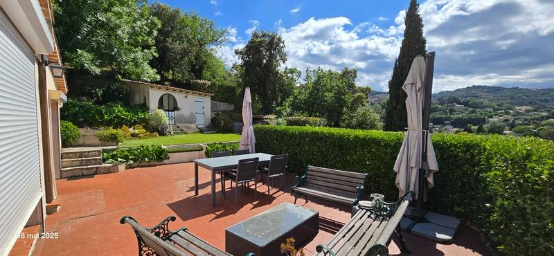 Maison - 164 m² - 6 pièces