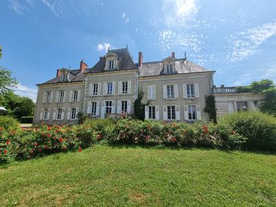 Château - 402 m² - 15 pièces