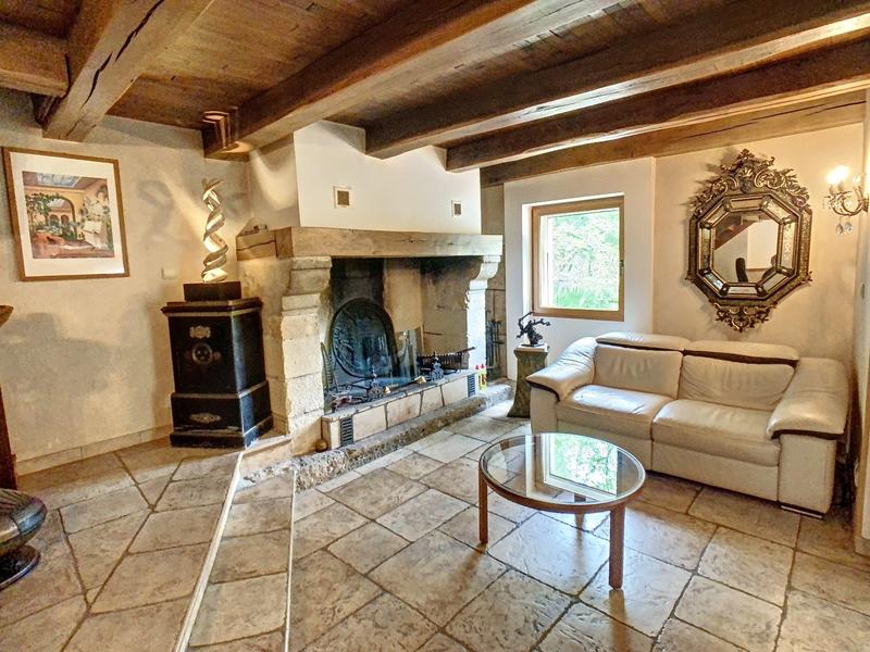 Maison - 200 m² - 6 pièces