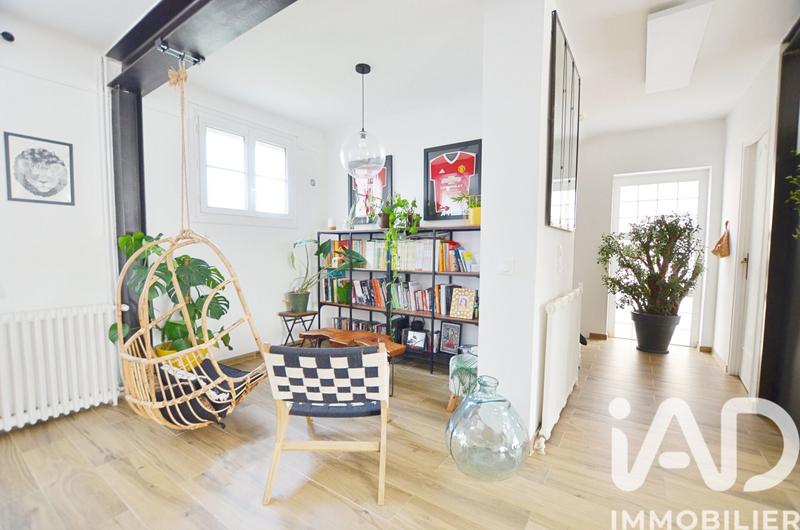 Maison - 137 m² - 6 pièces