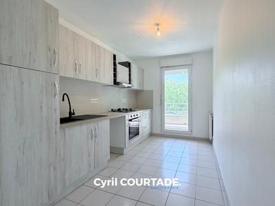 Appartement - 101 m² - 4 pièces