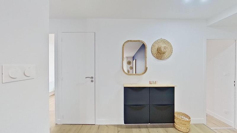 Appartement - 90 m² - 5 pièces