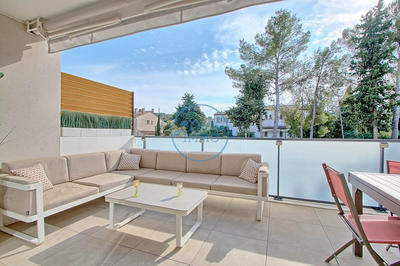 Appartement - 82 m² - 4 pièces