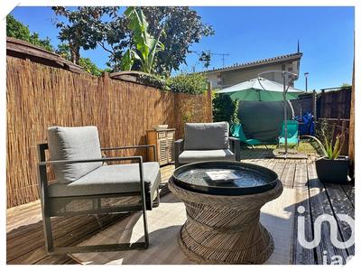 Appartement - 82 m² - 3 pièces