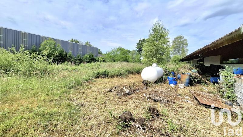 Maison - 800 m² - 4 pièces