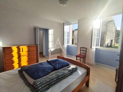 Maison - 88 m² - 4 pièces