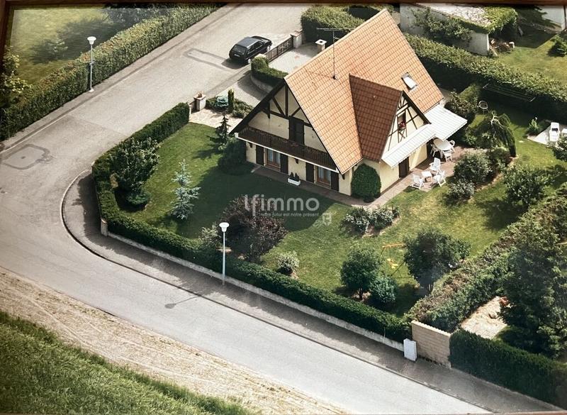 Château - 137 m² - 5 pièces