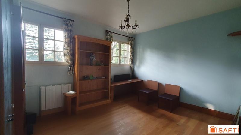 Maison - 168 m² - 7 pièces