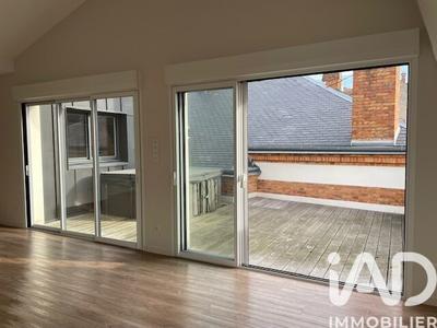 Maison de ville - 194 m² - 7 pièces