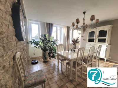 Appartement - 122 m² - 5 pièces
