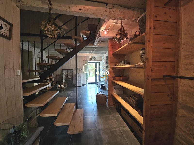 Maison ancienne - 126 m² - 7 pièces