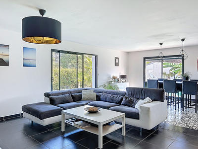 Maison - 117 m² - 4 pièces