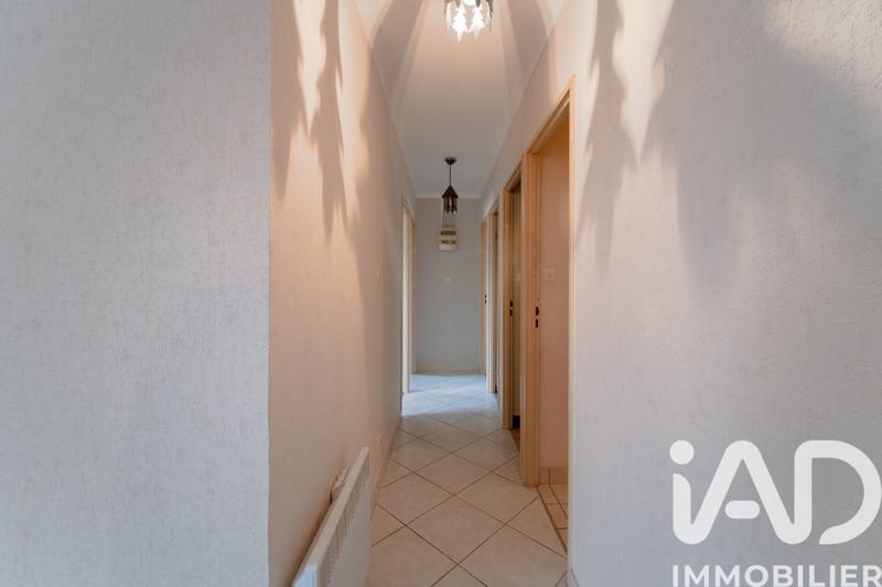 Maison - 96 m² - 4 pièces