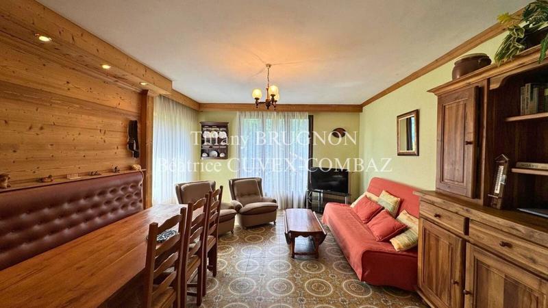 Maison - 94 m² - 5 pièces