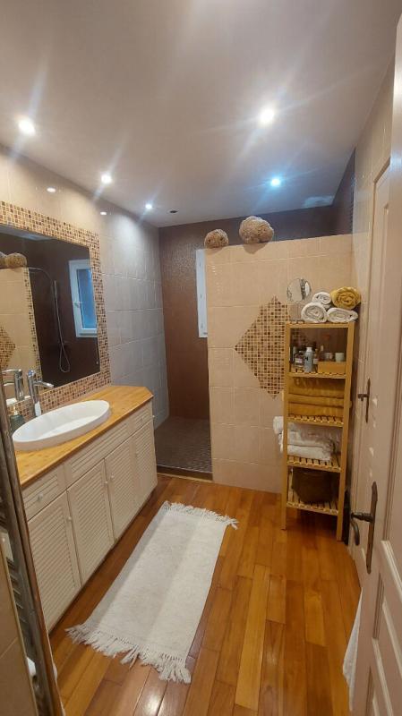 Maison - 104 m² - 4 pièces