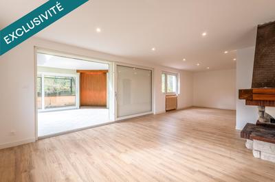 Maison - 210 m² - 7 pièces