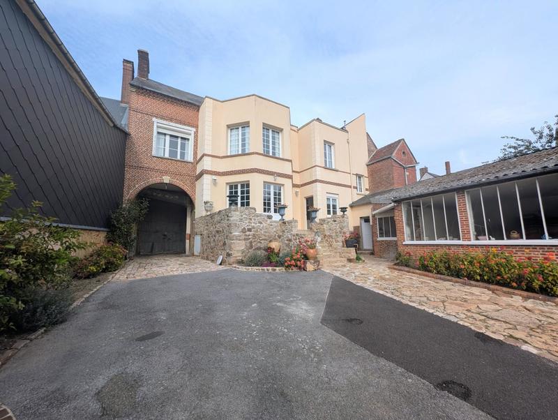 Maison - 169 m² - 7 pièces