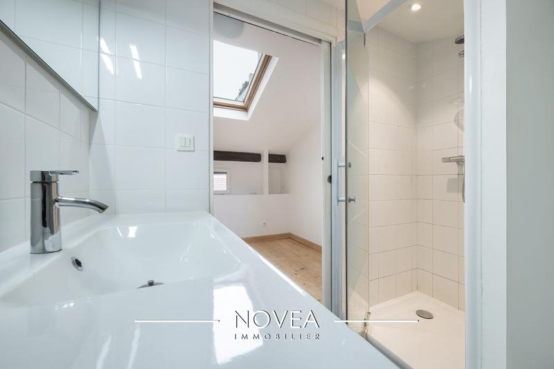 Appartement - 150 m² - 4 pièces