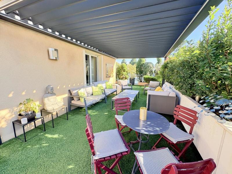 Appartement - 118 m² - 5 pièces