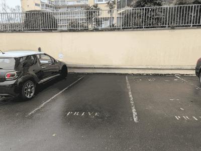 Parking - 12 m²