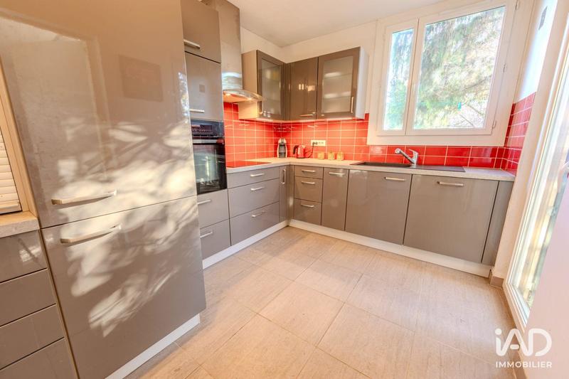 Maison - 111 m² - 5 pièces