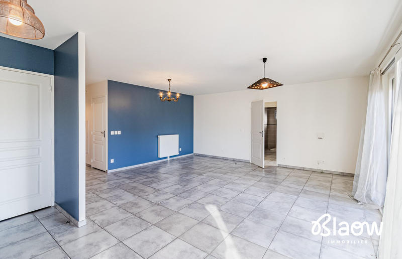 Appartement - 83 m² - 3 pièces