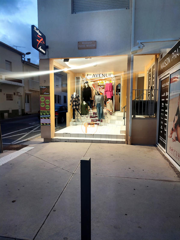 Local commercial - 142 m²