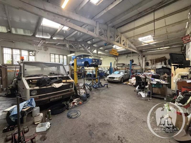 Entrepôt - 280 m² - 3 pièces