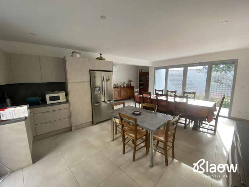 Maison - 141 m² - 5 pièces