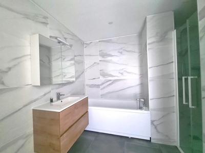 Appartement - 142 m² - 4 pièces