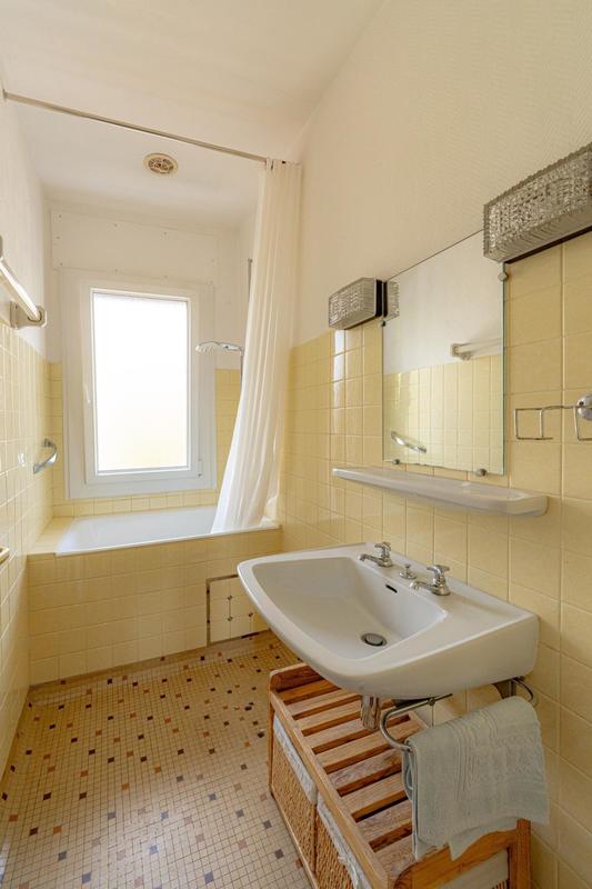 Maison - 144 m² - 5 pièces