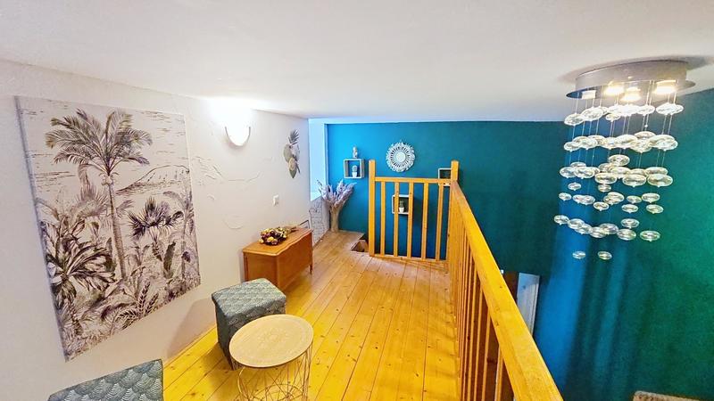 Maison - 170 m² - 7 pièces